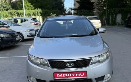 KIA Cerato III, 2011 год, 800 000 рублей, 1 фотография