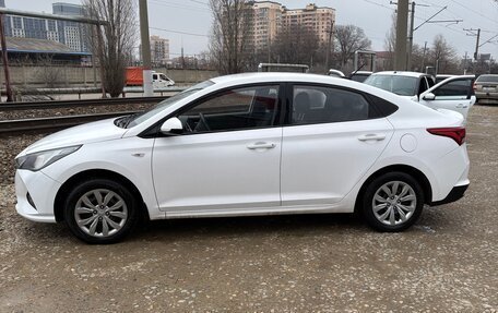 Hyundai Solaris II рестайлинг, 2021 год, 1 400 000 рублей, 3 фотография