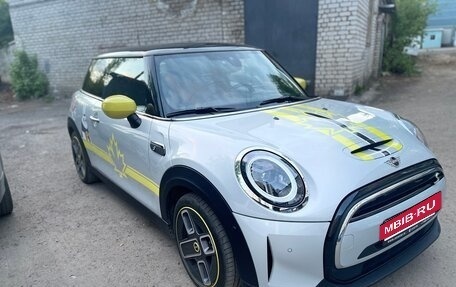 MINI Hatch, 2021 год, 3 000 000 рублей, 9 фотография