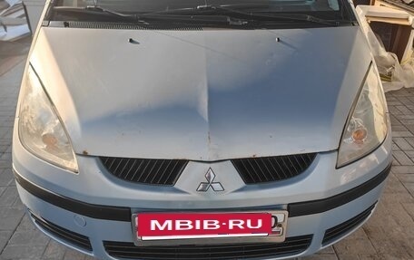 Mitsubishi Colt VI рестайлинг, 2006 год, 250 000 рублей, 5 фотография