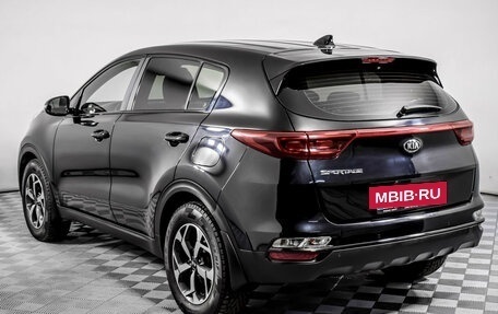 KIA Sportage IV рестайлинг, 2018 год, 2 095 000 рублей, 7 фотография