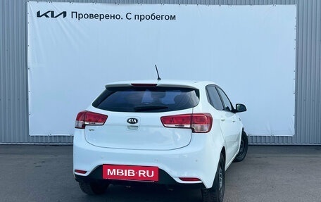 KIA Rio III рестайлинг, 2015 год, 1 120 000 рублей, 5 фотография