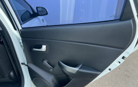 KIA Rio III рестайлинг, 2015 год, 1 120 000 рублей, 14 фотография