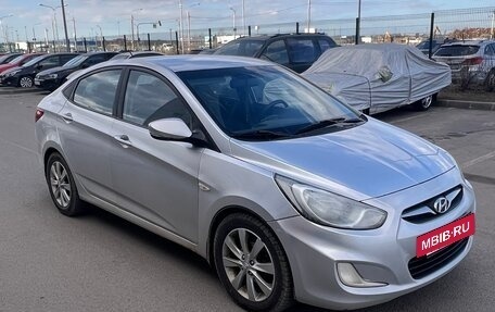 Hyundai Solaris II рестайлинг, 2012 год, 650 000 рублей, 7 фотография