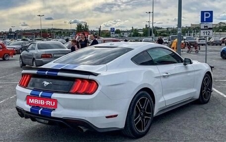 Ford Mustang VI рестайлинг, 2019 год, 3 300 000 рублей, 2 фотография