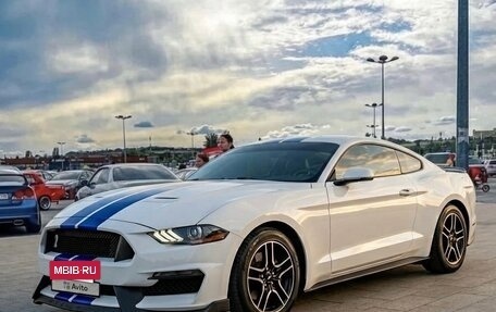 Ford Mustang VI рестайлинг, 2019 год, 3 300 000 рублей, 4 фотография