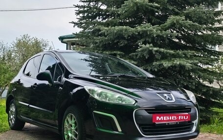 Peugeot 308 II, 2013 год, 560 000 рублей, 2 фотография