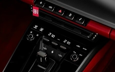 Porsche 911, 2019 год, 14 740 000 рублей, 28 фотография