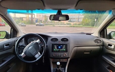 Ford Focus II рестайлинг, 2006 год, 230 000 рублей, 11 фотография