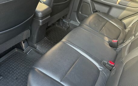 Mitsubishi Outlander III рестайлинг 3, 2014 год, 1 990 000 рублей, 12 фотография