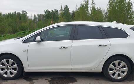 Opel Astra J, 2012 год, 910 000 рублей, 3 фотография