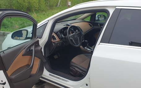 Opel Astra J, 2012 год, 910 000 рублей, 10 фотография