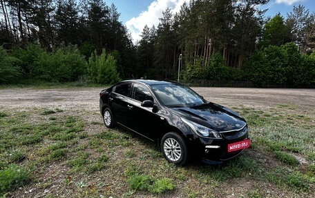 KIA Rio IV, 2019 год, 1 300 000 рублей, 4 фотография