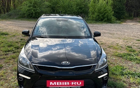 KIA Rio IV, 2019 год, 1 300 000 рублей, 10 фотография
