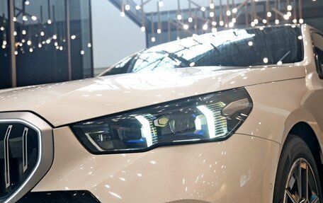 BMW 5 серия, 2023 год, 7 900 000 рублей, 3 фотография
