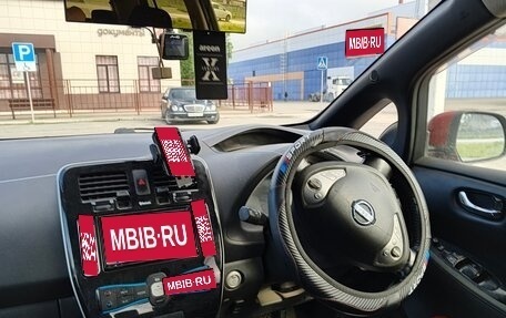 Nissan Leaf I, 2013 год, 600 000 рублей, 1 фотография