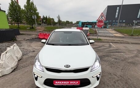 KIA Rio IV, 2018 год, 1 350 000 рублей, 1 фотография