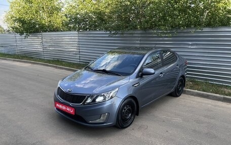 KIA Rio III рестайлинг, 2012 год, 695 000 рублей, 1 фотография