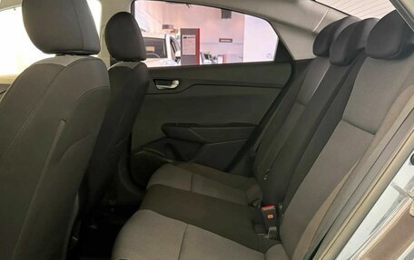 Hyundai Solaris II рестайлинг, 2021 год, 1 690 000 рублей, 18 фотография