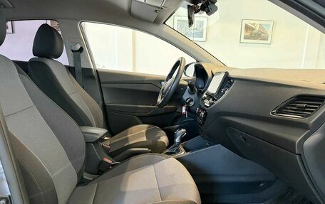 Hyundai Solaris II рестайлинг, 2021 год, 1 690 000 рублей, 16 фотография