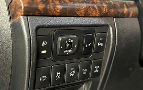 Toyota Land Cruiser 200, 2012 год, 3 700 000 рублей, 16 фотография