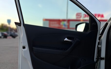 Volkswagen Polo VI (EU Market), 2014 год, 680 000 рублей, 18 фотография
