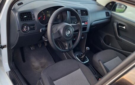 Volkswagen Polo VI (EU Market), 2014 год, 680 000 рублей, 11 фотография