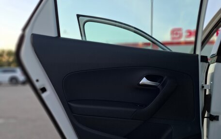 Volkswagen Polo VI (EU Market), 2014 год, 680 000 рублей, 17 фотография