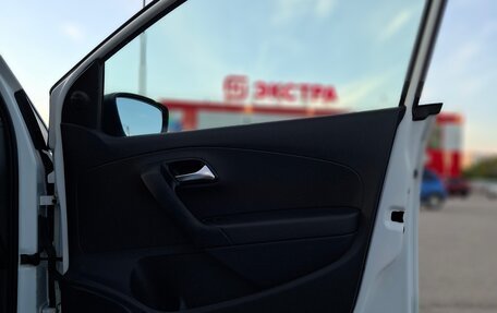 Volkswagen Polo VI (EU Market), 2014 год, 680 000 рублей, 16 фотография