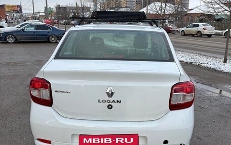 Renault Logan II, 2017 год, 700 000 рублей, 2 фотография