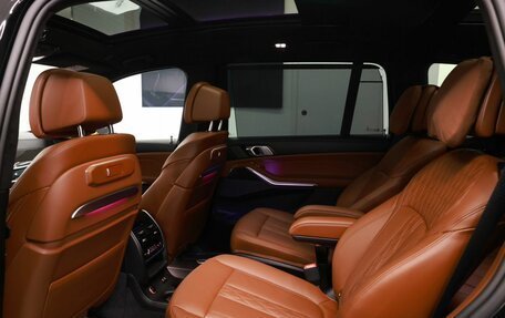 BMW X7, 2025 год, 14 960 000 рублей, 26 фотография
