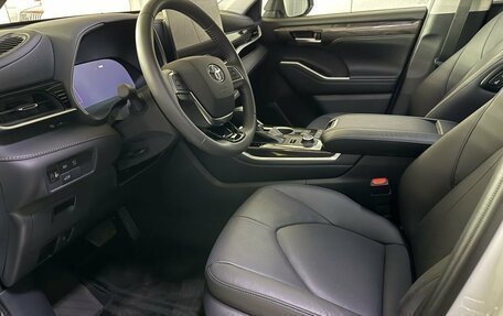 Toyota Highlander, 2026 год, 5 690 000 рублей, 11 фотография