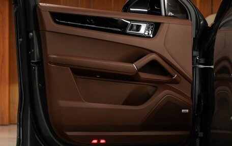 Porsche Cayenne III, 2021 год, 10 500 000 рублей, 9 фотография