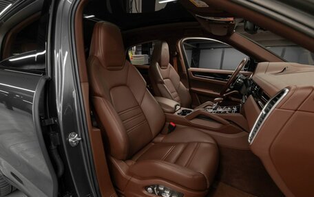 Porsche Cayenne III, 2021 год, 10 500 000 рублей, 20 фотография