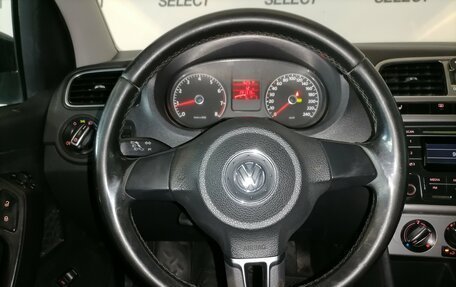 Volkswagen Polo VI (EU Market), 2013 год, 585 000 рублей, 18 фотография