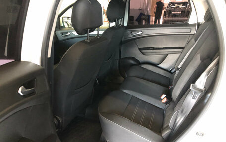 Renault Arkana I, 2019 год, 1 600 000 рублей, 14 фотография