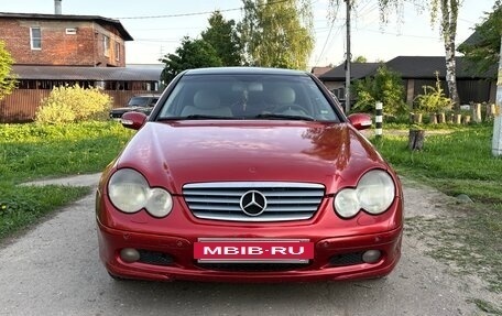 Mercedes-Benz C-Класс, 2003 год, 450 000 рублей, 3 фотография