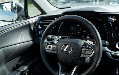 Lexus RX IV рестайлинг, 2025 год, 8 395 000 рублей, 14 фотография