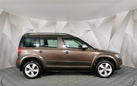 Skoda Yeti I рестайлинг, 2015 год, 1 365 150 рублей, 6 фотография