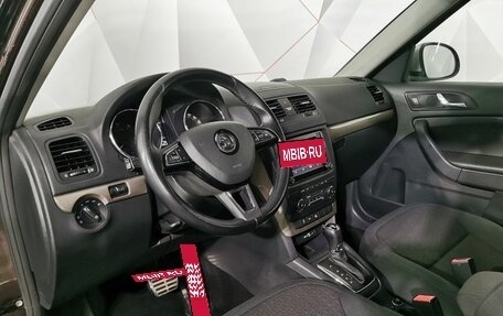 Skoda Yeti I рестайлинг, 2015 год, 1 365 150 рублей, 18 фотография