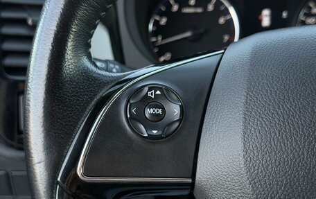 Mitsubishi Outlander III рестайлинг 3, 2018 год, 2 112 800 рублей, 16 фотография