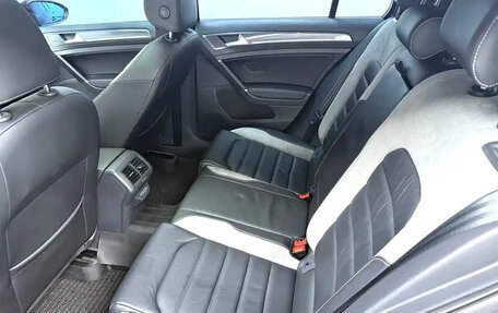 Volkswagen Golf VII, 2020 год, 1 440 013 рублей, 8 фотография