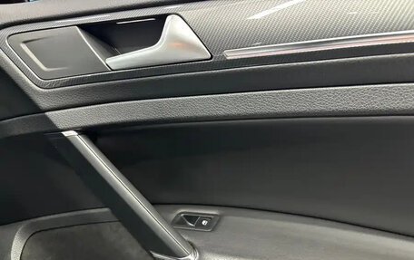 Volkswagen Golf VII, 2020 год, 1 440 013 рублей, 10 фотография