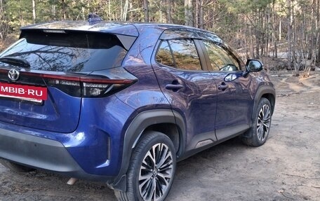Toyota Yaris Cross, 2021 год, 1 850 000 рублей, 3 фотография