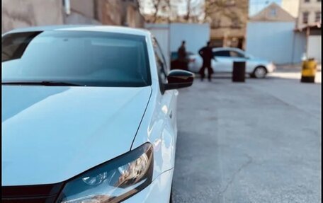 Volkswagen Polo VI (EU Market), 2016 год, 700 000 рублей, 4 фотография