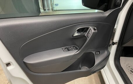 Volkswagen Polo VI (EU Market), 2019 год, 850 000 рублей, 7 фотография