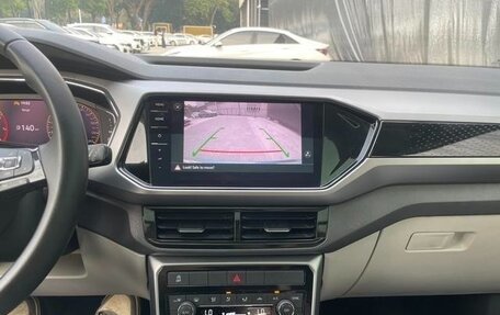 Volkswagen T-Cross I, 2022 год, 1 510 000 рублей, 11 фотография