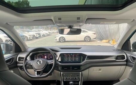Volkswagen T-Cross I, 2022 год, 1 510 000 рублей, 9 фотография