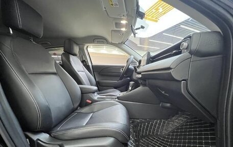 Honda Vezel, 2022 год, 1 820 000 рублей, 8 фотография