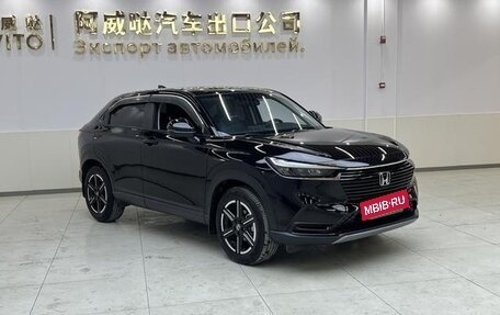 Honda Vezel, 2022 год, 1 820 000 рублей, 3 фотография
